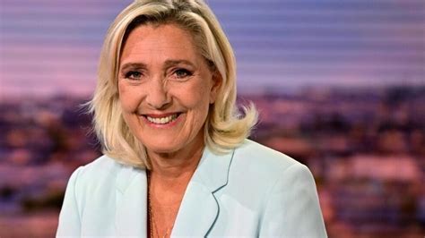 marine le pen nue|In France, Marine Le Pen Takes Aim at the Top